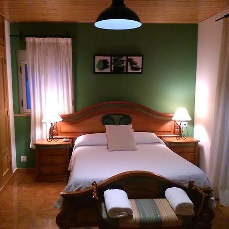 Casa Rural La Esmeralda Navarredonda de Gredos Eksteriør billede